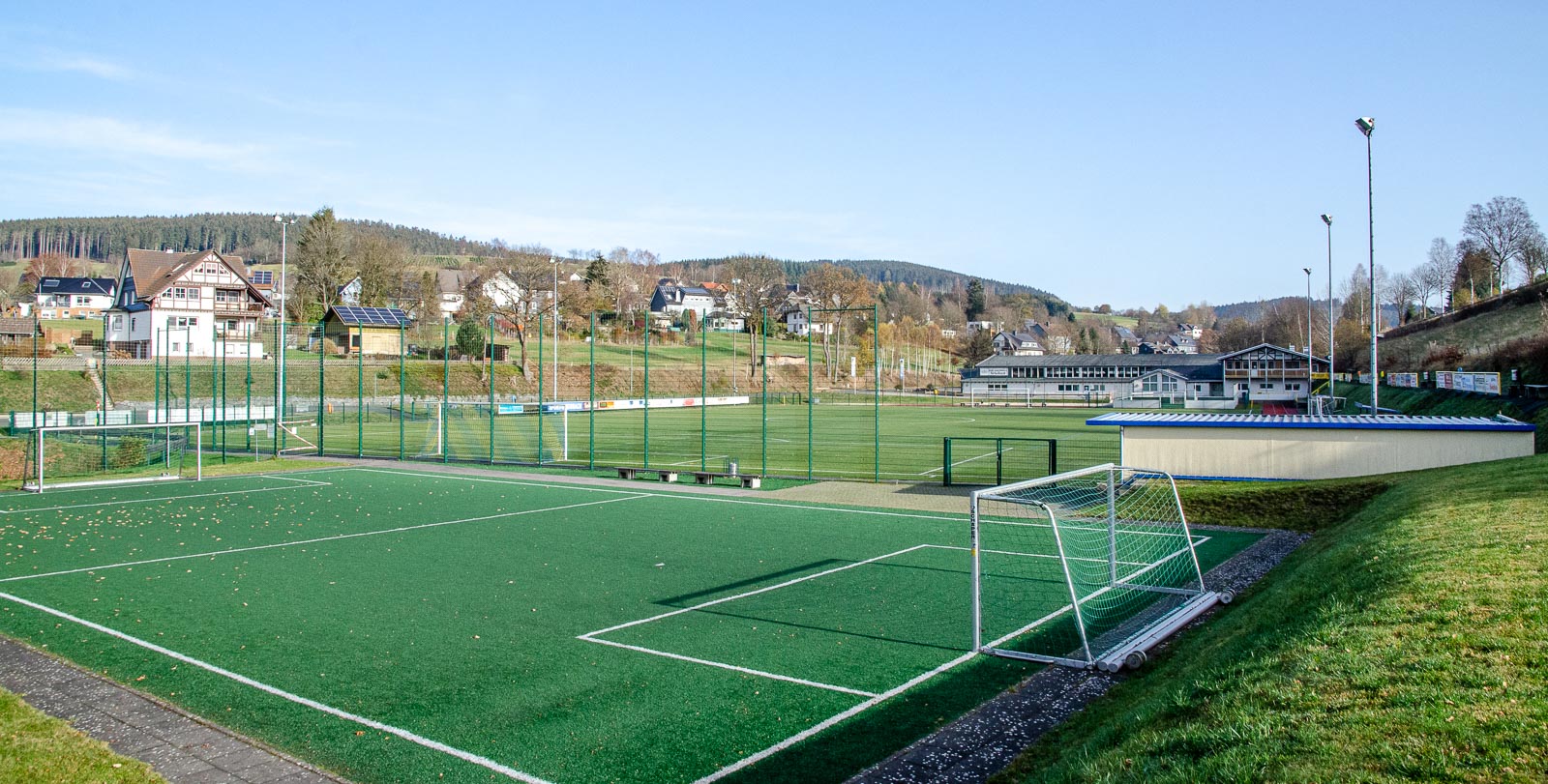 Freude über Förderbescheid für Bolzplatz